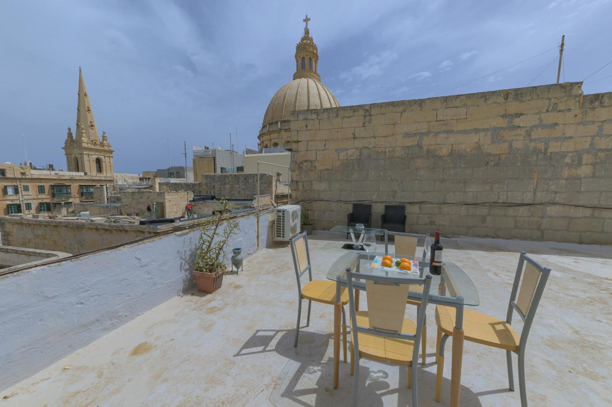 New 1 Bedroom Apartment In Valletta City Centre With Terrace And Views 외부 사진