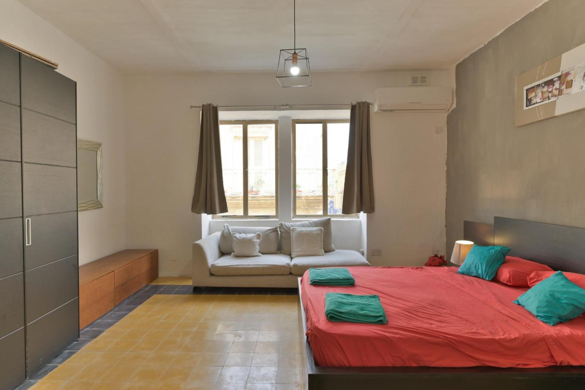 New 1 Bedroom Apartment In Valletta City Centre With Terrace And Views 외부 사진